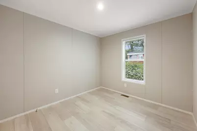 17 Spring Street, Newport, ME 04953 - Photo 25