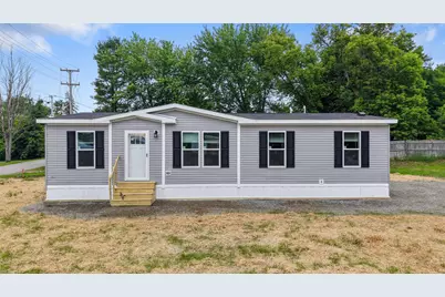 17 Spring Street, Newport, ME 04953 - Photo 1