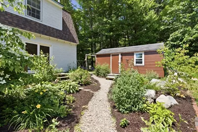 621 W Auburn Road, Auburn, ME 04210 - Photo 23