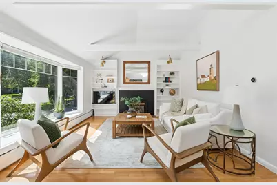 7 Knight Street, Falmouth, ME 04105 - Photo 5