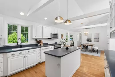 7 Knight Street, Falmouth, ME 04105 - Photo 11