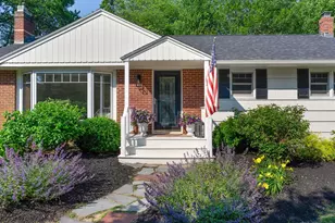 7 Knight St, Falmouth, ME 04105 - Photo 3