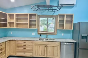 115 Parkway N, Brewer, ME 04412 - Photo 9