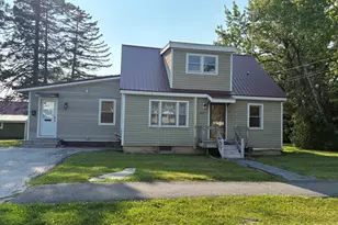 115 Parkway N, Brewer, ME 04412 - Photo 1