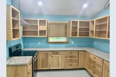 115 Parkway N, Brewer, ME 04412 - Photo 7