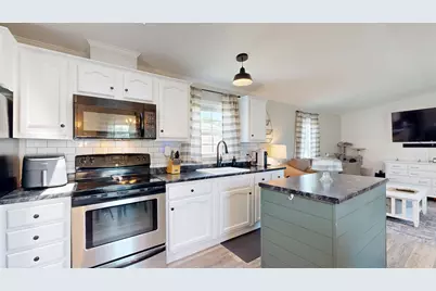 9 Anita Street, Sabattus, ME 04280 - Photo 15
