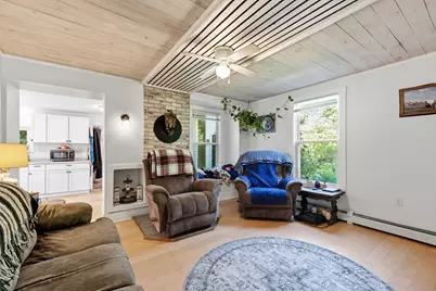 84 Grace Street, Rockland, ME 04841 - Photo 9