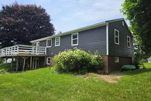 565 Old Lewiston Rd, Winthrop, ME 04364 - Photo 3