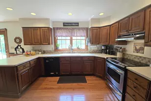 32 Old Fairgrounds Rd, Readfield, ME 04355 - Photo 7