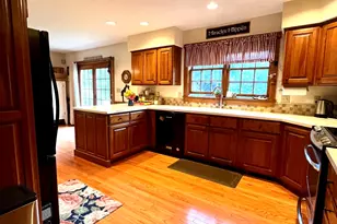 32 Old Fairgrounds Rd, Readfield, ME 04355 - Photo 5