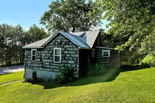 945 Main St, Jay, ME 04239 - Photo 19