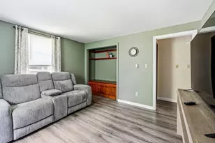 23 Plaza Dr, Sanford, ME 04073 - Photo 13