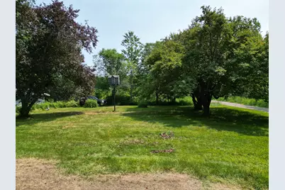 32 Kelley Avenue, Lincoln, ME 04457 - Photo 35