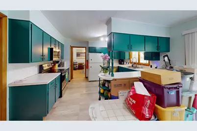 32 Kelley Avenue, Lincoln, ME 04457 - Photo 5