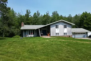32 Kelley Ave, Lincoln, ME 04457 - Photo 29