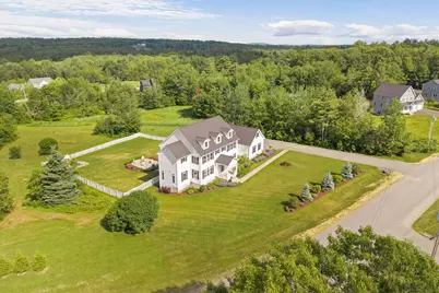 124 Dunton Circle, Hampden, ME 04444 - Photo 3