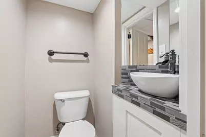 43 Pennsylvania Avenue, South Portland, ME 04106 - Photo 41