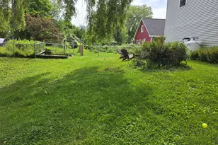 98 E Main St, Searsport, ME 04974 - Photo 5