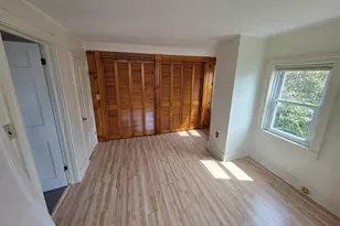 98 E Main St, Searsport, ME 04974 - Photo 27