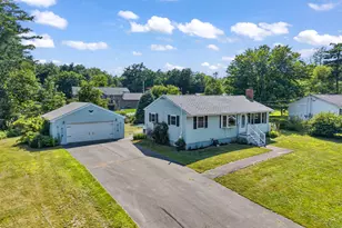 9 Poplar Dr, Brunswick, ME 04011 - Photo 9