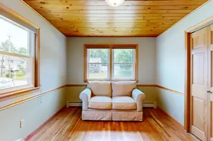 4 Belleview Ave, Lewiston, ME 04240 - Photo 9
