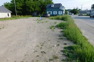 58 Fleming St, Lincoln, ME 04457 - Photo 9