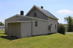 147 Washburn St, Caribou, ME 04736 - Photo 5