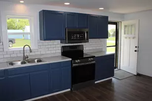 147 Washburn St, Caribou, ME 04736 - Photo 11