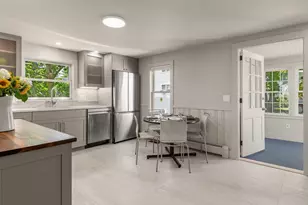 27 Government St, Kittery, ME 03904 - Photo 5