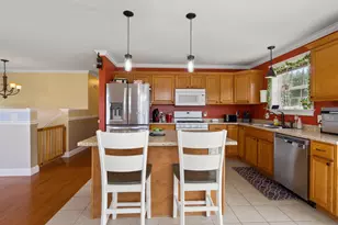 6 Silas Warren Dr, Hermon, ME 04401 - Photo 5