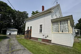 17 Bean St, Madison, ME 04950 - Photo 3