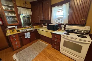 17 Bean St, Madison, ME 04950 - Photo 9