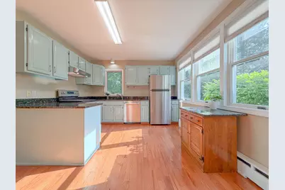 401 Brighton Avenue #7, Portland, ME 04102 - Photo 9