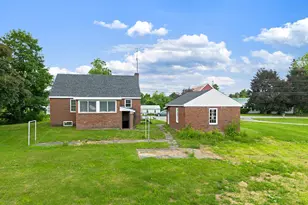 67 River Rd, Benton, ME 04901 - Photo 35