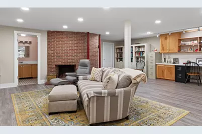 17 Thornhurst Road, Falmouth, ME 04105 - Photo 37