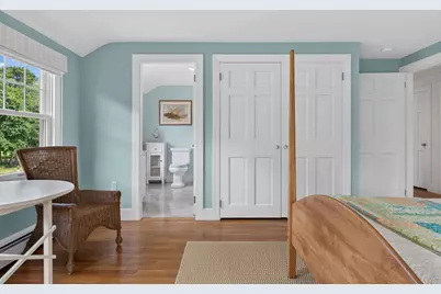 17 Thornhurst Road, Falmouth, ME 04105 - Photo 33