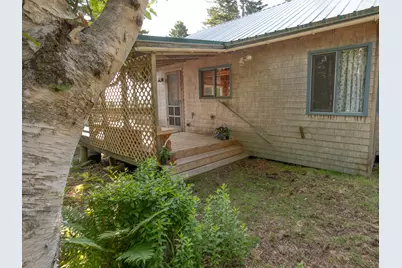 313 Harbor Road, Swans Island, ME 04685 - Photo 3