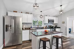 18 Lisa Ln, Naples, ME 04055 - Photo 3