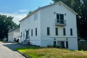 121 Clinton Ave, Winslow, ME 04901 - Photo 1