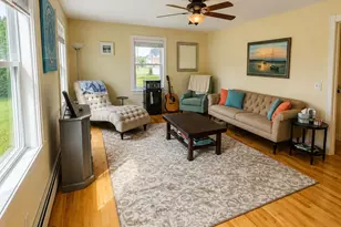 5 Horseshoe Ln, Hampden, ME 04444 - Photo 3