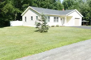 106 Harris Ln, Farmington, ME 04938 - Photo 5