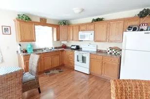 106 Harris Ln, Farmington, ME 04938 - Photo 7