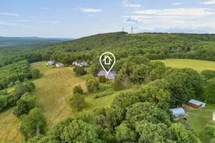 998 Overlock Hill Rd, Union, ME 04862 - Photo 7