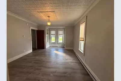 124 Lake Avenue, Farmington, ME 04938 - Photo 13