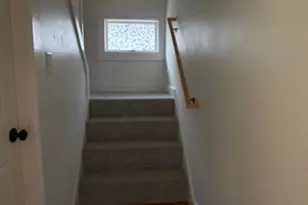 274 Parkview Ave, Bangor, ME 04401 - Photo 17