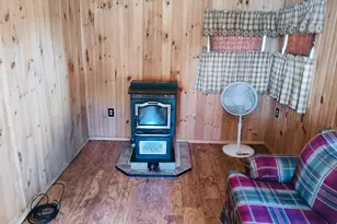 18 Western Ave, East Millinocket, ME 04430 - Photo 13