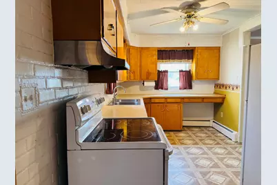 18 Western Avenue, East Millinocket, ME 04430 - Photo 9