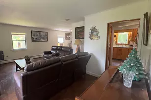 121 Knowlton Corner Rd, Farmington, ME 04938 - Photo 9