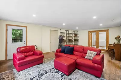 60 Marble Point Road, Mount Vernon, ME 04352 - Photo 9