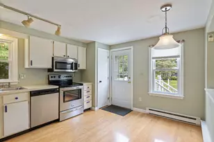 28 Woodside Dr, Kennebunk, ME 04043 - Photo 7